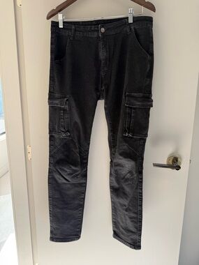 Jeans Wear Men’s Cargo Jeans